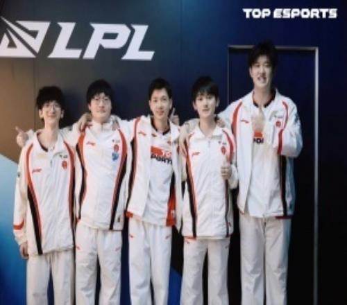 激情对决,马德里竞技,誓要逆袭,华体会体育娱乐官网,华体会体育娱乐网页版,华体会体育娱乐官网入口,华体会体育娱乐官网,华体会体育娱乐首页